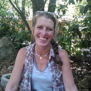 Meet your Posher, Lori